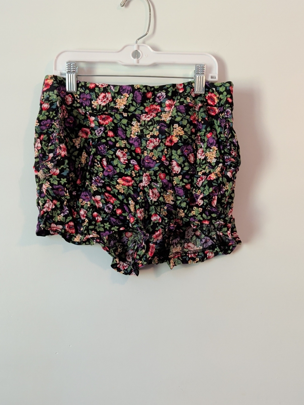 Forever 21 Black Floral Print Shorts